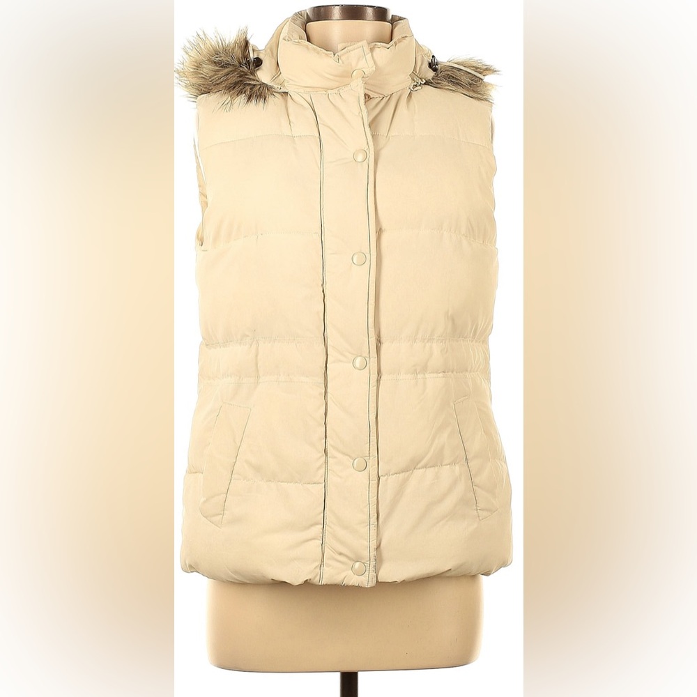 Banana Republic Factory Puffer Vest White Ivory Down Insulated Fur Collar